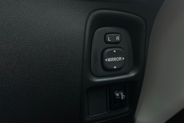 Used Toyota AYGO 2019 for sale - 76120422: Photo 38
