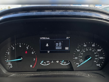 Used Ford Fiesta 2023 for sale - 76110236: Photo 3