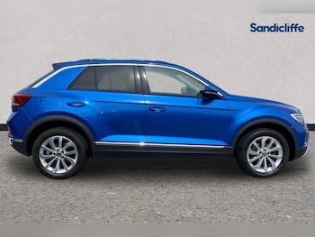 Used Volkswagen T-Roc 2023 for sale - 79430537: Photo