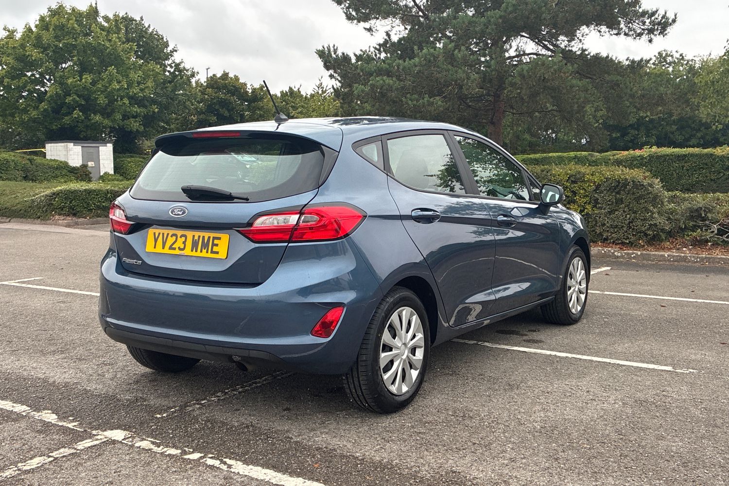 Vehicle 29