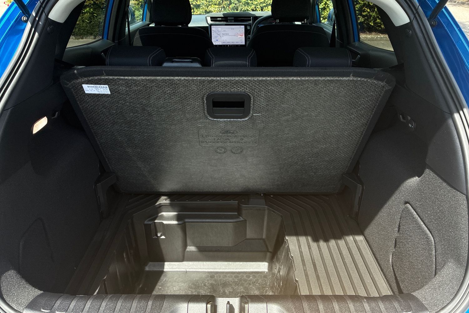 Vehicle 28