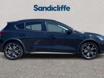 Used Ford Focus 2022 for sale - 74651840: Photo