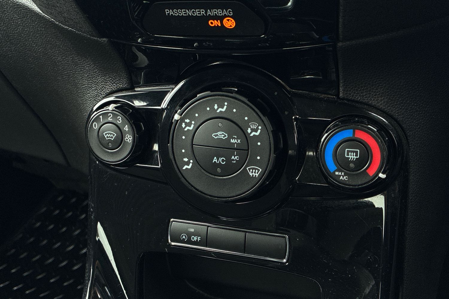 Used Ford Fiesta 2017 for sale - 76383054: Photo 45