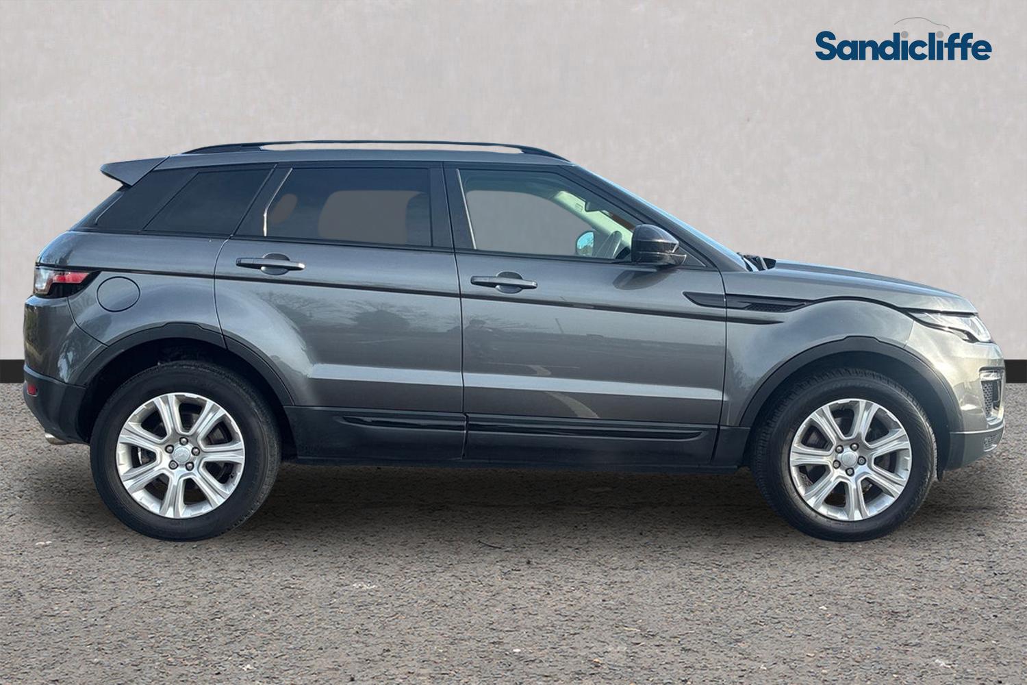 Used Land Rover Range Rover Evoque 2017 for sale - 77744140: Photo 3