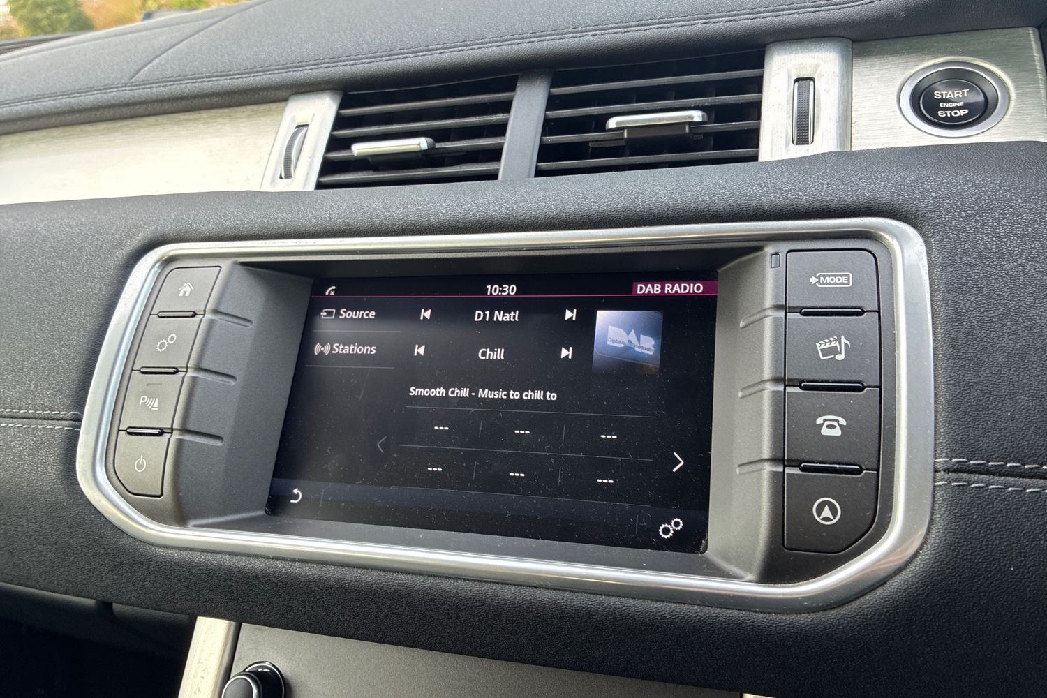 Used Land Rover Range Rover Evoque 2017 for sale - 77744140: Photo 44