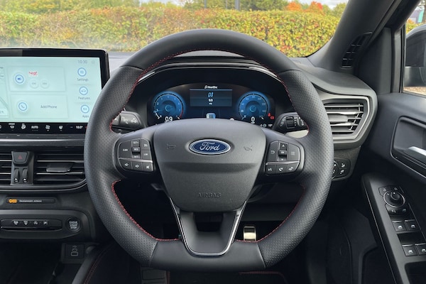 Used Ford Focus 2025 for sale - 76216430: Photo 34