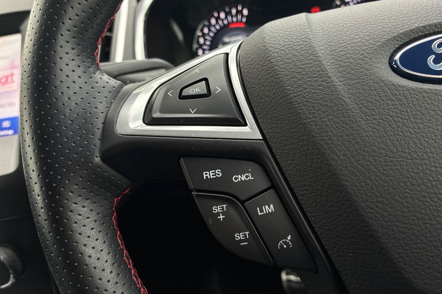 Used Ford S-Max 2023 for sale - 76369401: Photo 40