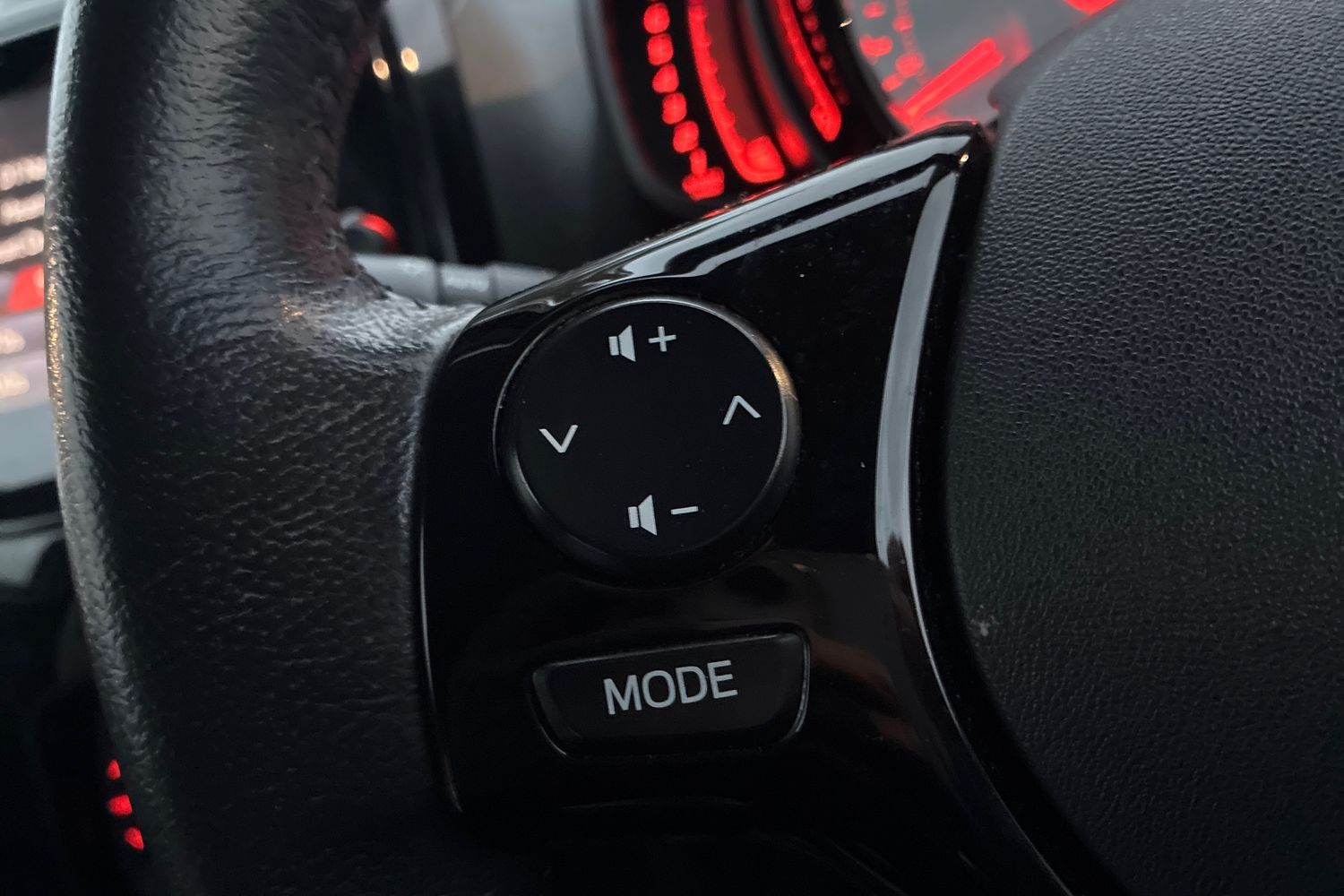 Used Toyota AYGO 2018 for sale - 77094450: Photo 33