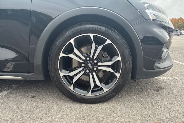 Used Ford Focus 2020 for sale - 76198589: Photo 16