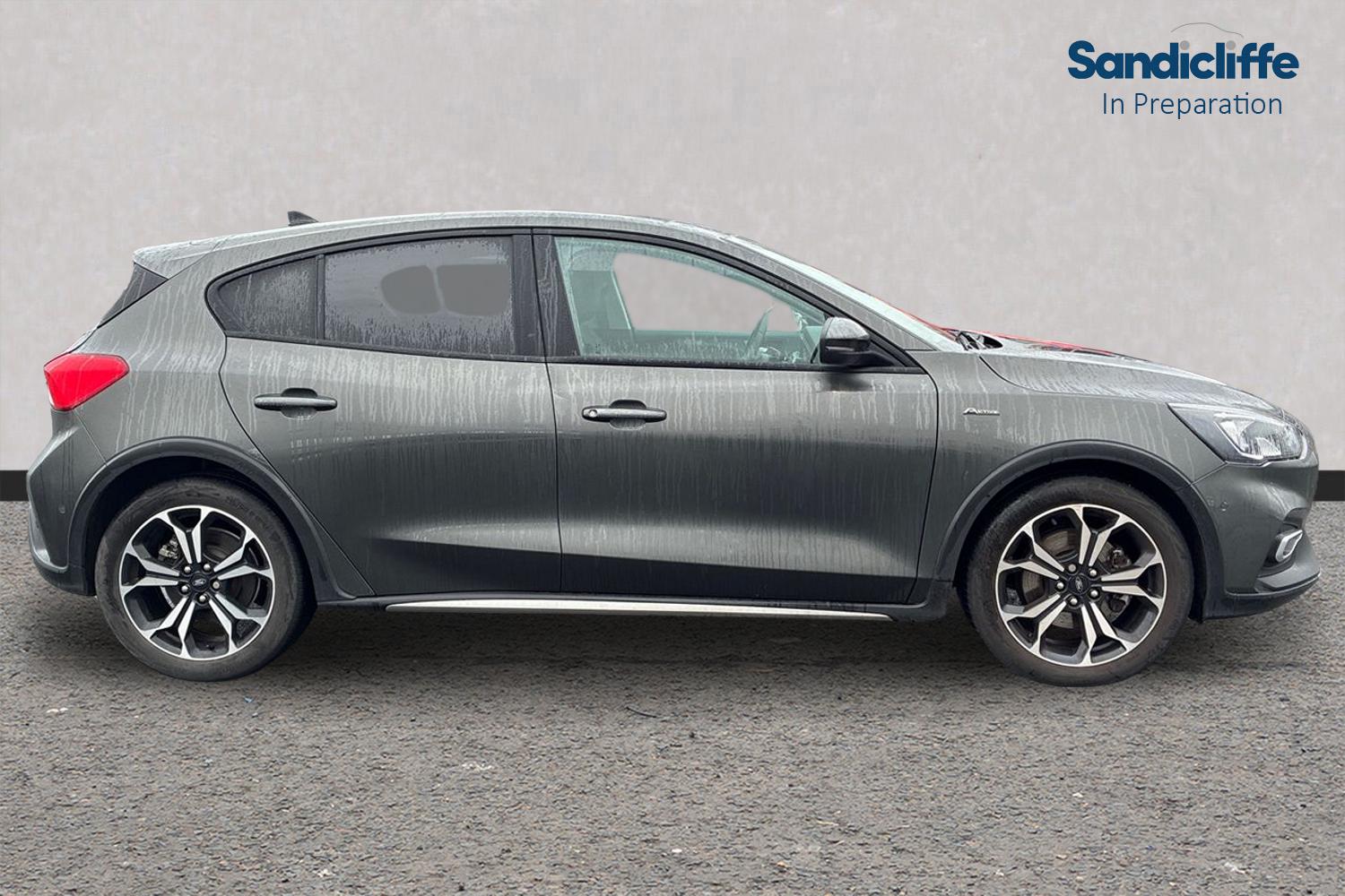 Used Ford Focus 2021 for sale - 77216424: Photo 2