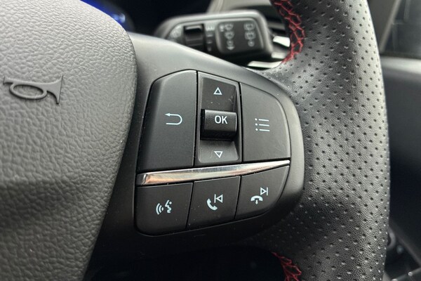 Used Ford Kuga 2018 for sale - 76073661: Photo 43