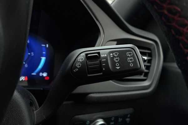 Used Ford Kuga 2018 for sale - 76073661: Photo 45
