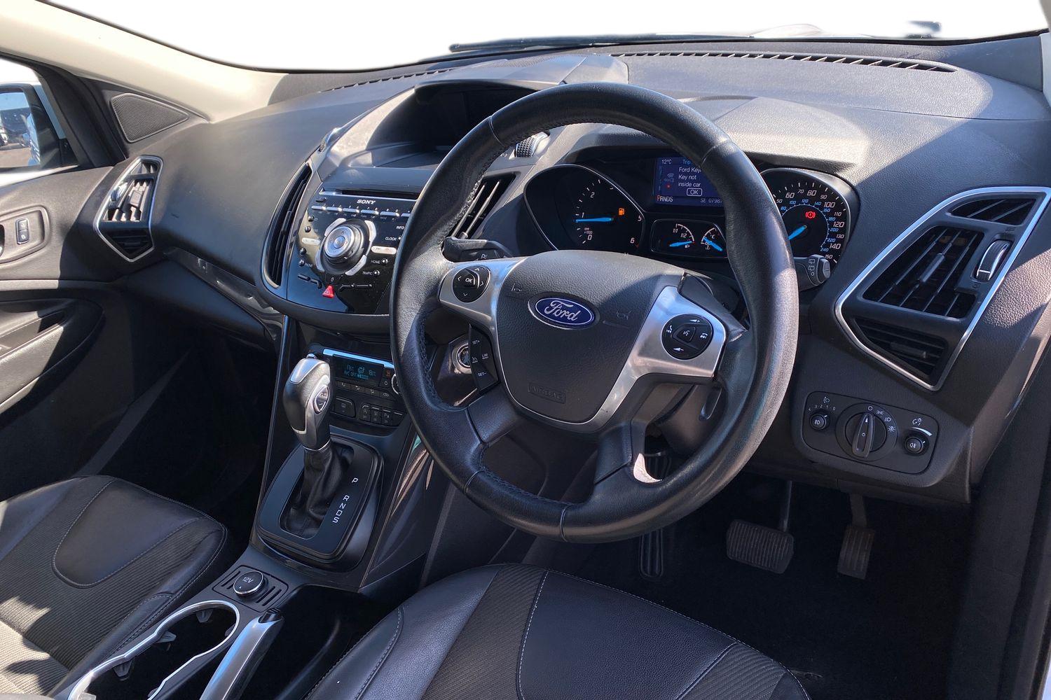 Used Ford Kuga 2015 for sale - 78054199: Photo 12