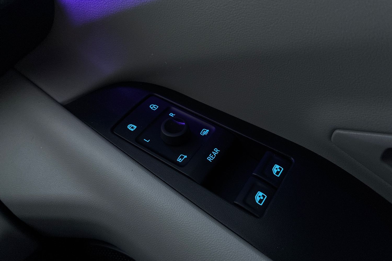 Used Ford Explorer 2025 for sale - 76500030: Photo 41