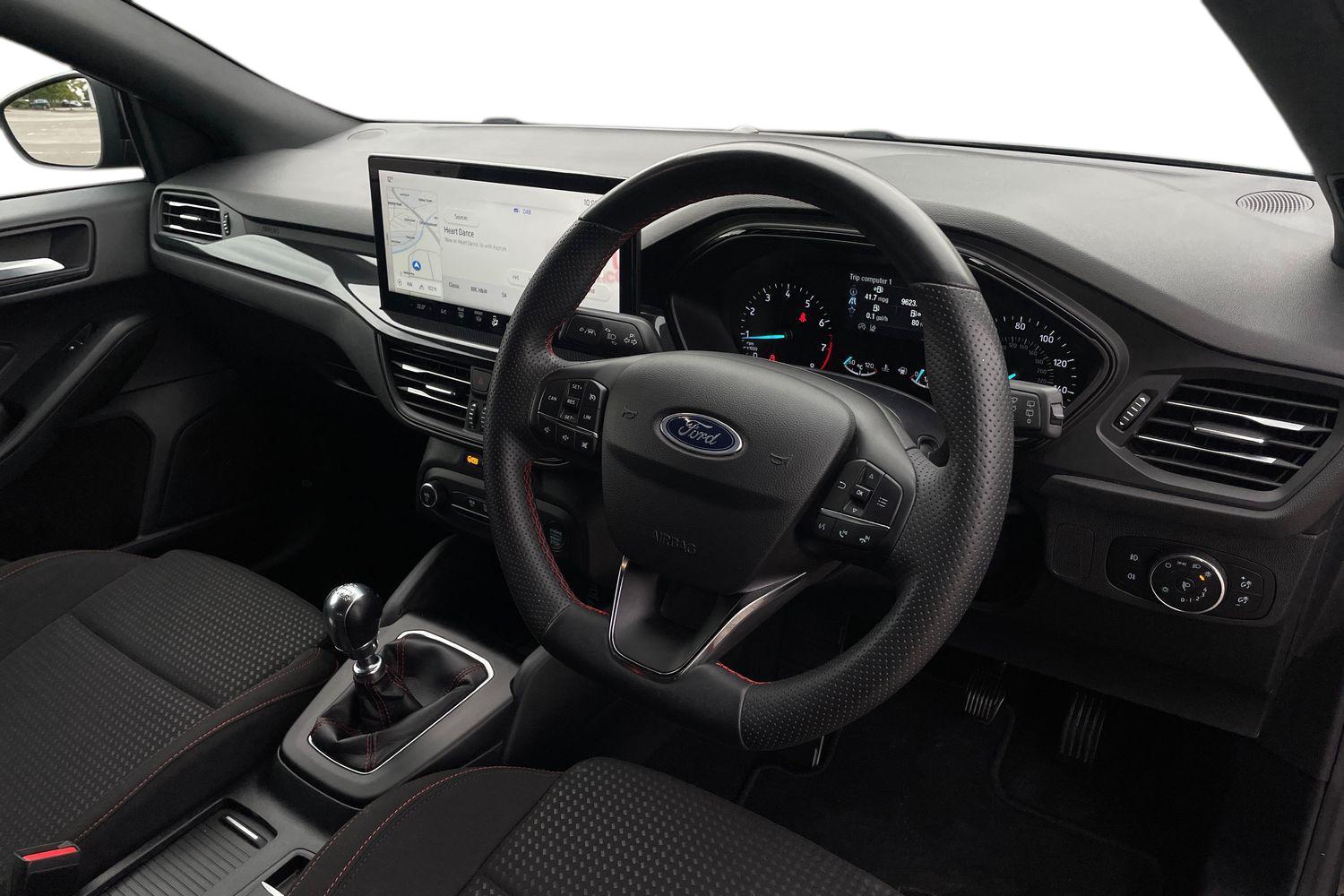 Used Ford Focus 2023 for sale - 75948350: Photo 10