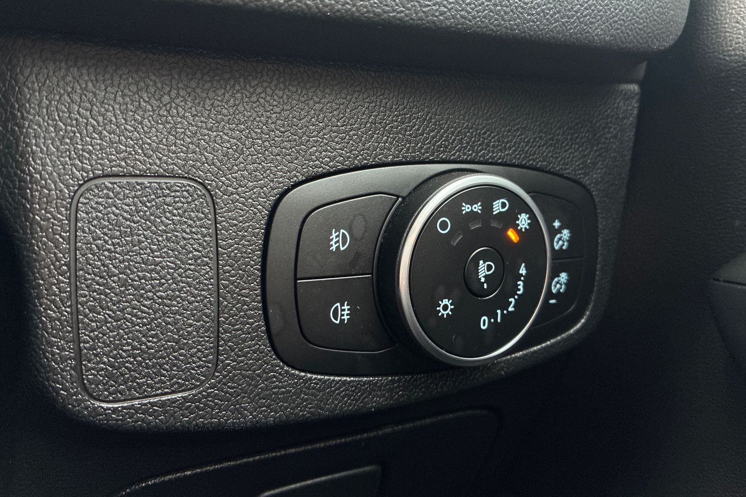 Used Ford Focus 2019 for sale - 76426105: Photo 41