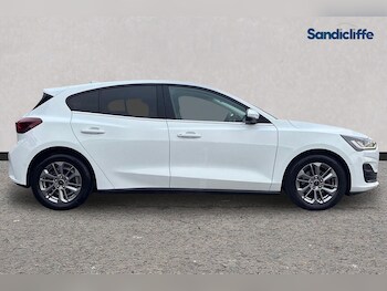 Used Ford Focus 2022 for sale - 76120414: Photo