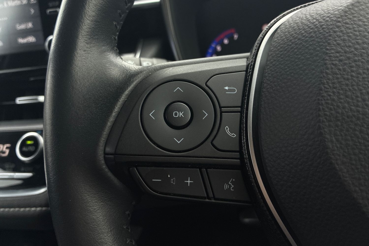 Used Toyota Corolla 2021 for sale - 76120417: Photo 36