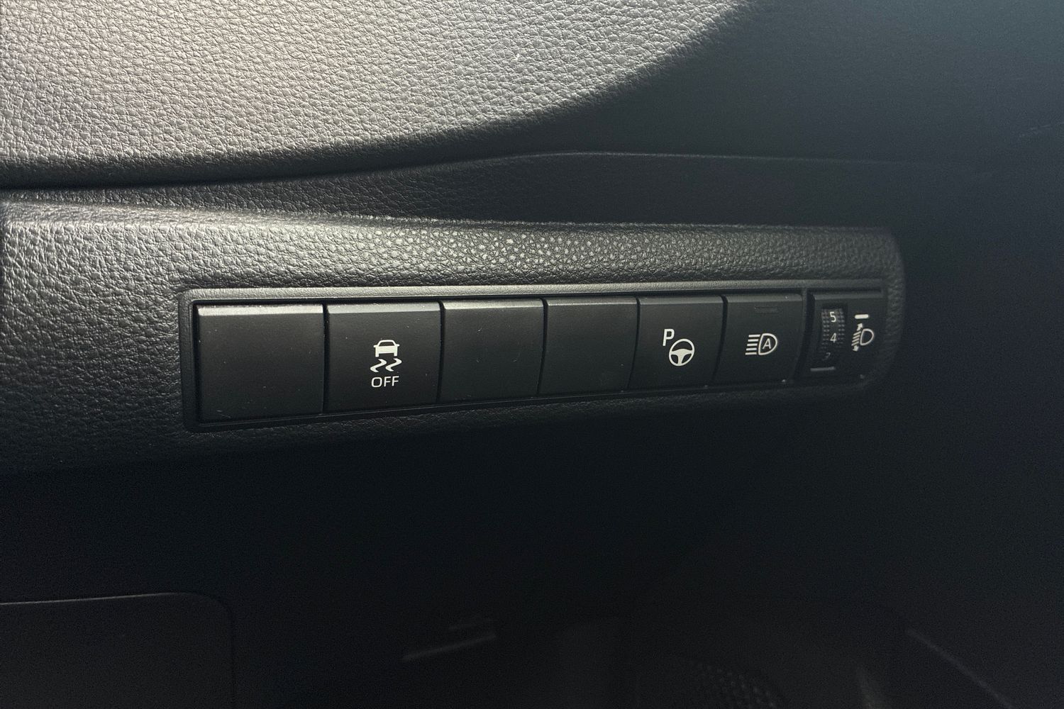 Used Toyota Corolla 2021 for sale - 76120417: Photo 40