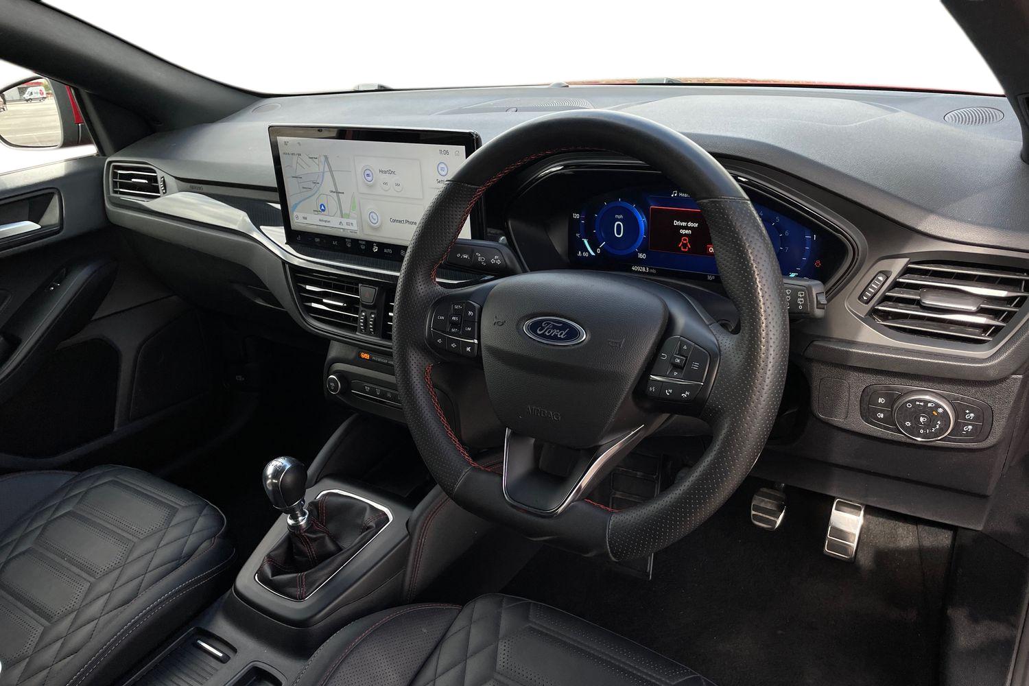 Used Ford Focus 2023 for sale - 75701121: Photo 10