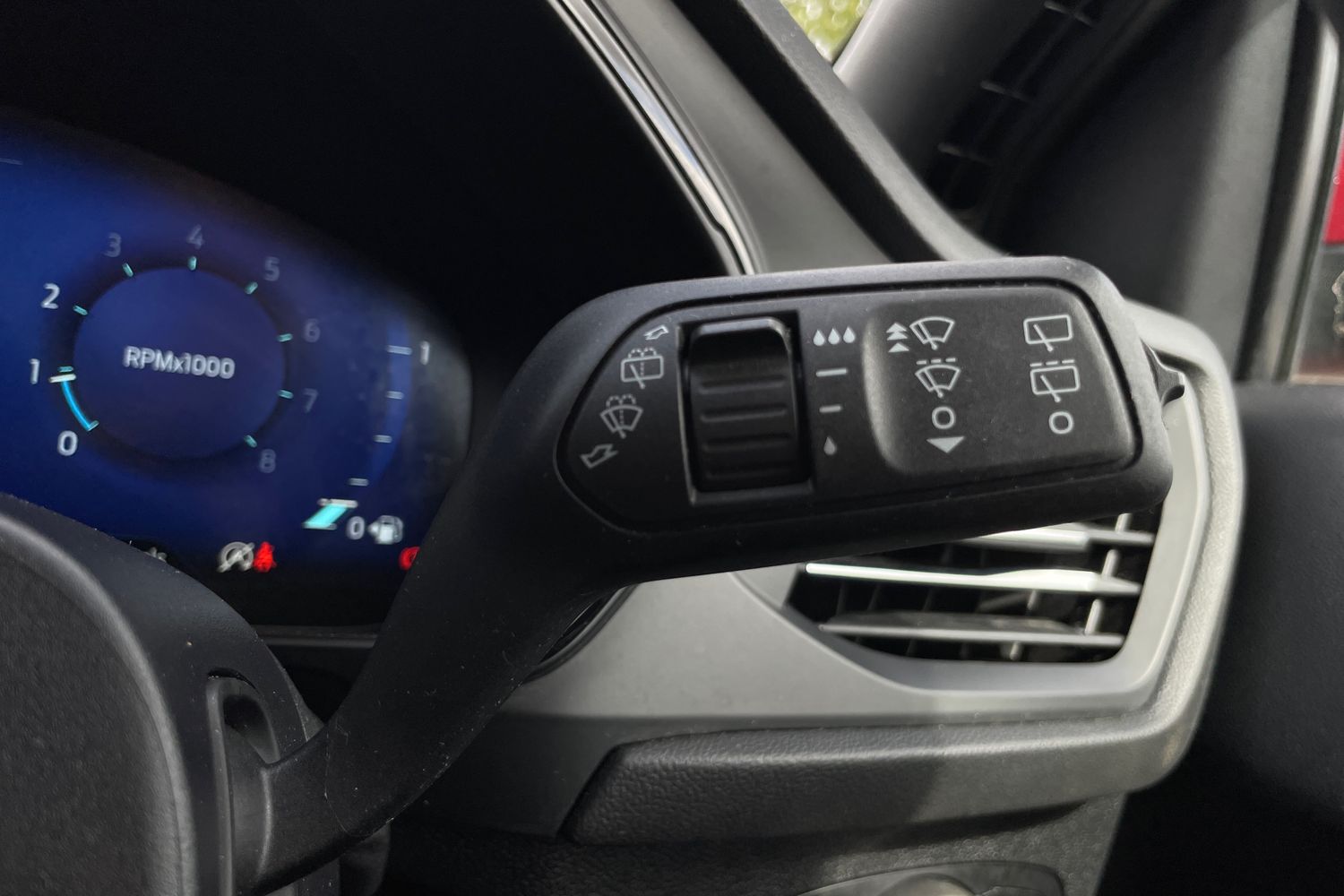 Used Ford Focus 2023 for sale - 75701121: Photo 39