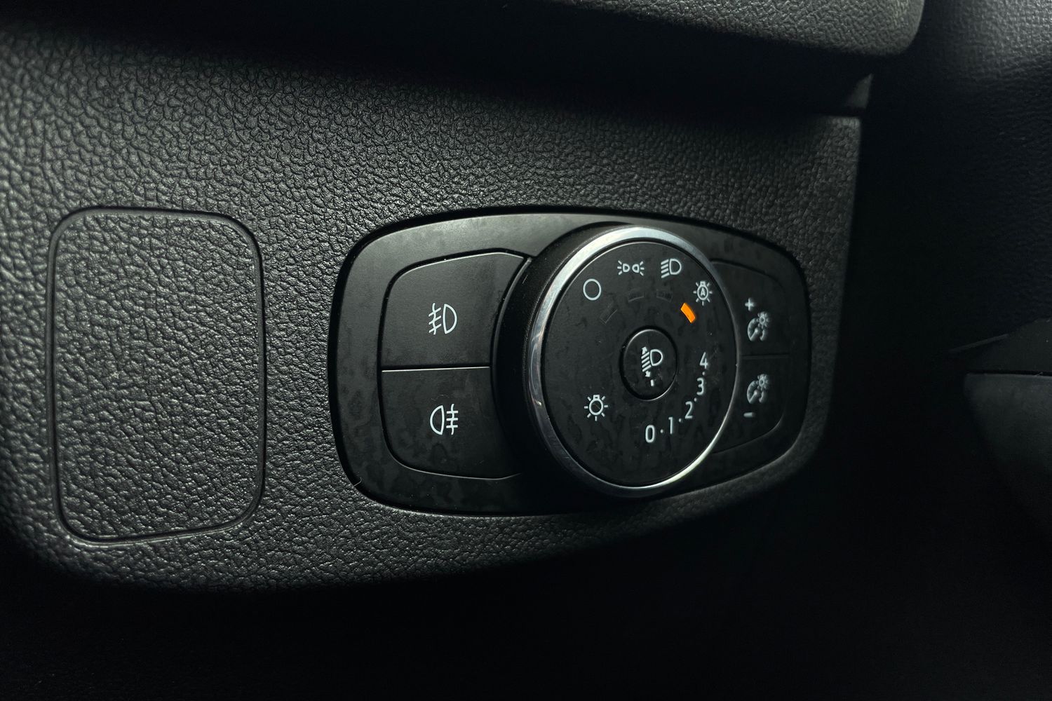 Used Ford Focus 2023 for sale - 75701121: Photo 40