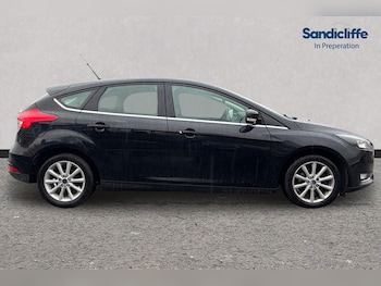 Used Ford Focus 2016 for sale - 76578105: Photo