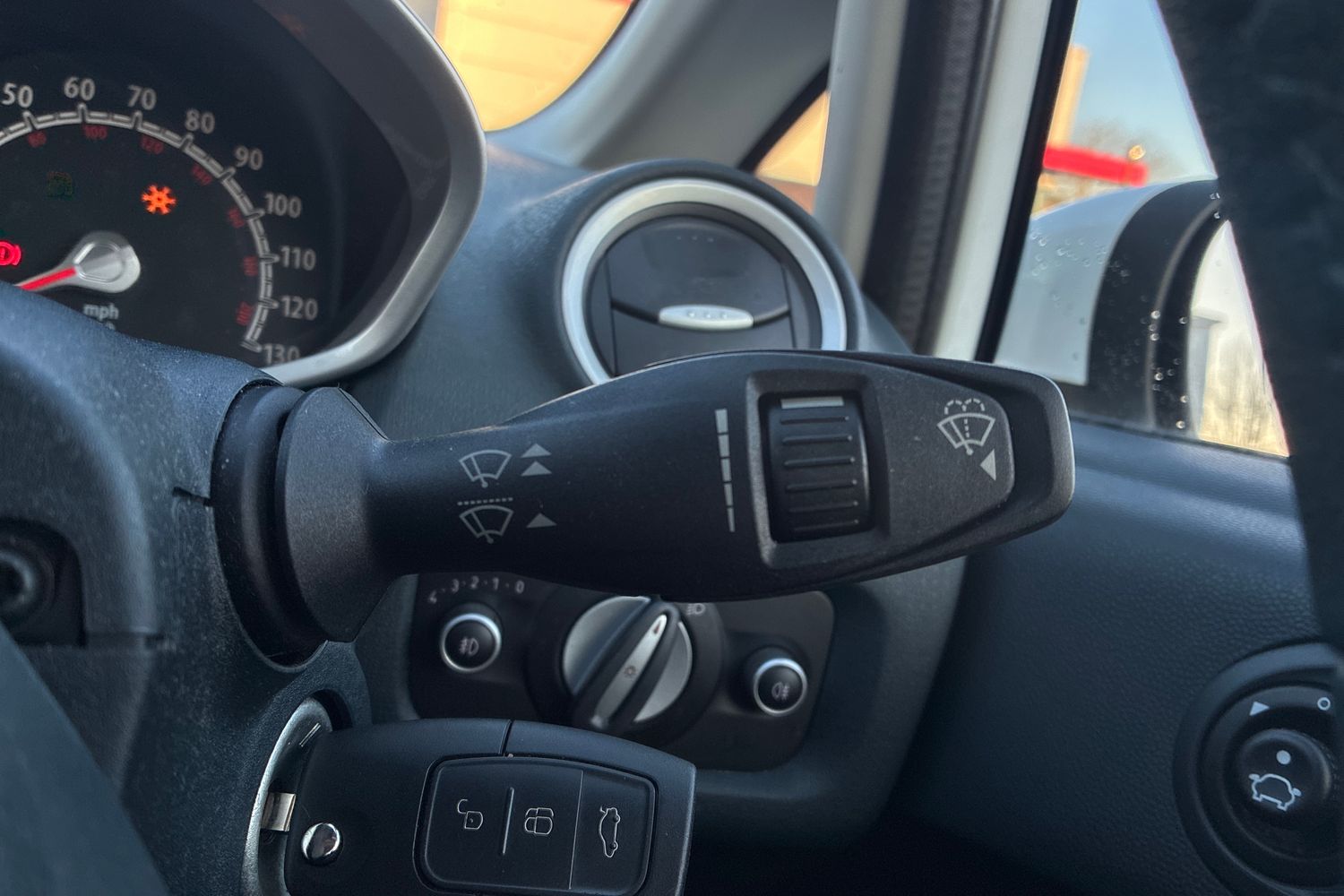 Used Ford Fiesta 2012 for sale - 77264248: Photo 34