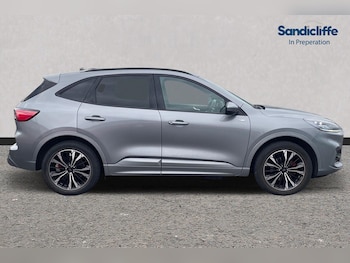 Used Ford Kuga 2022 for sale - 76153963: Photo 2