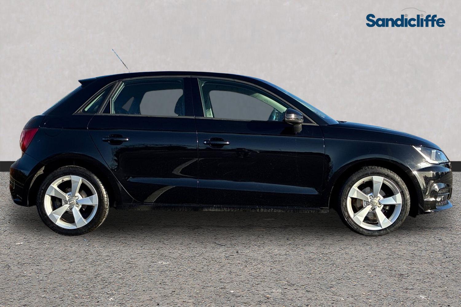 Used Audi A1 2018 for sale - 76687050: Photo 3