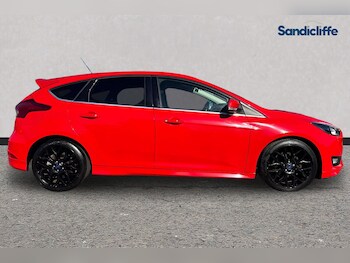Used Ford Focus 2015 for sale - 78112314: Photo