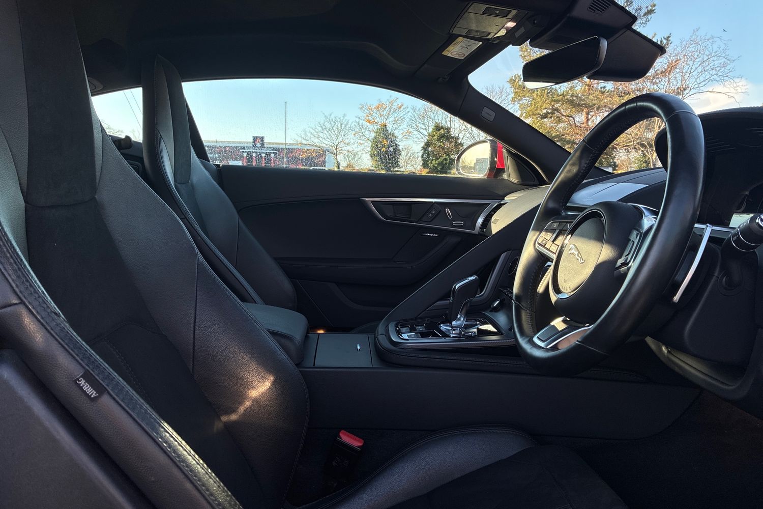 Used Jaguar F-Type 2020 for sale - 76687043: Photo 37