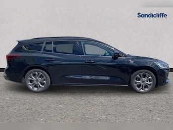 Used Ford Focus 2023 for sale - 78647074: Photo