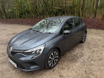 Used Renault Clio 2022 for sale - 79509083: Photo