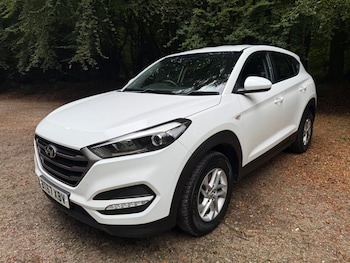 Used Hyundai TUCSON 2017 for sale - 79552660: Photo