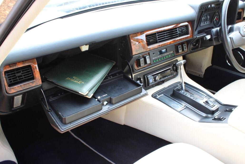 Used Jaguar XJS for sale - 77695942: Photo 10