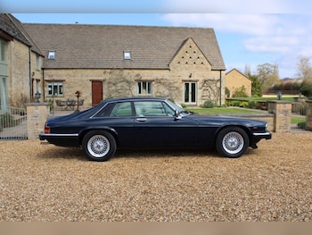 Used Jaguar XJS 1987 for sale - 77695942: Photo