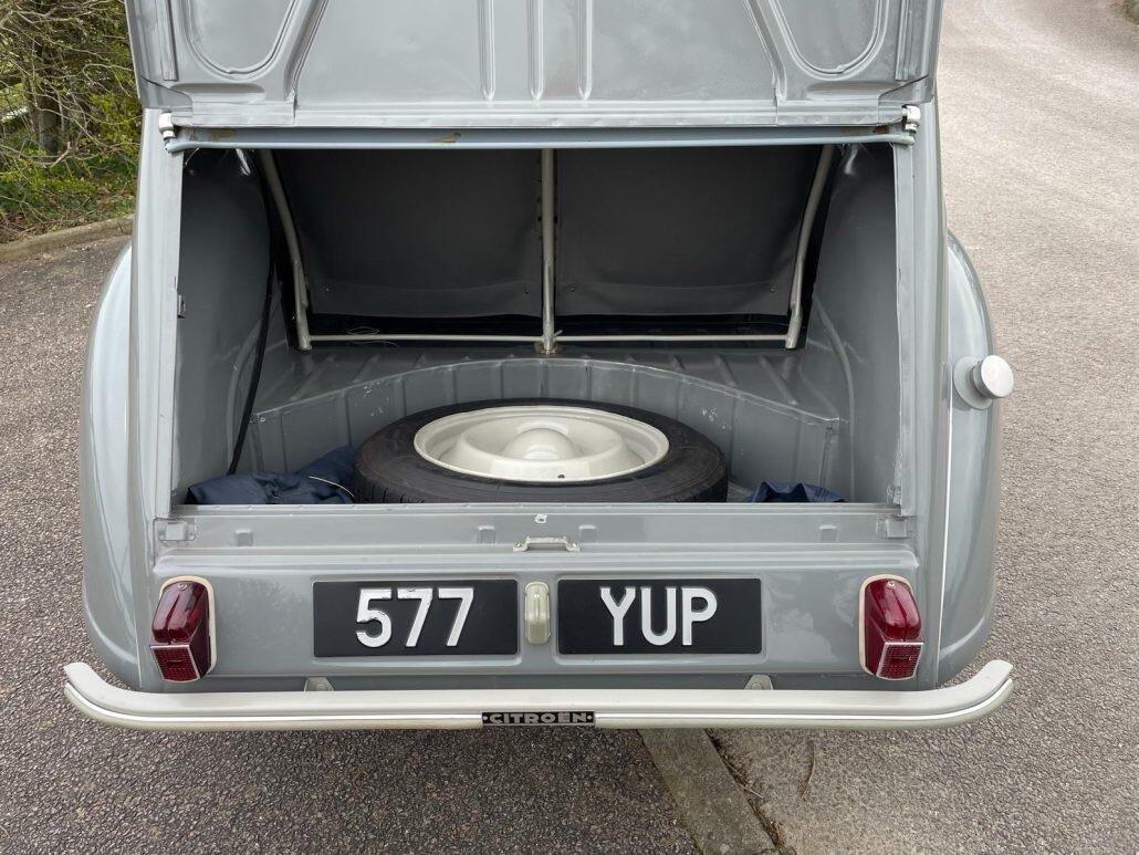 Used Citroen 2 CV 2012 for sale - 77510412: Photo 13