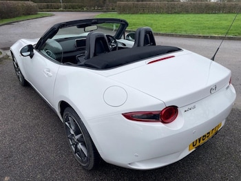 Used Mazda MX-5 2015 for sale - 77597624: Photo