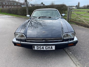 Used Jaguar XJS 1987 for sale - 78463458: Photo