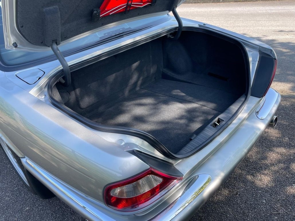 Used Jaguar XJ 1998 for sale - 77519986: Photo 12