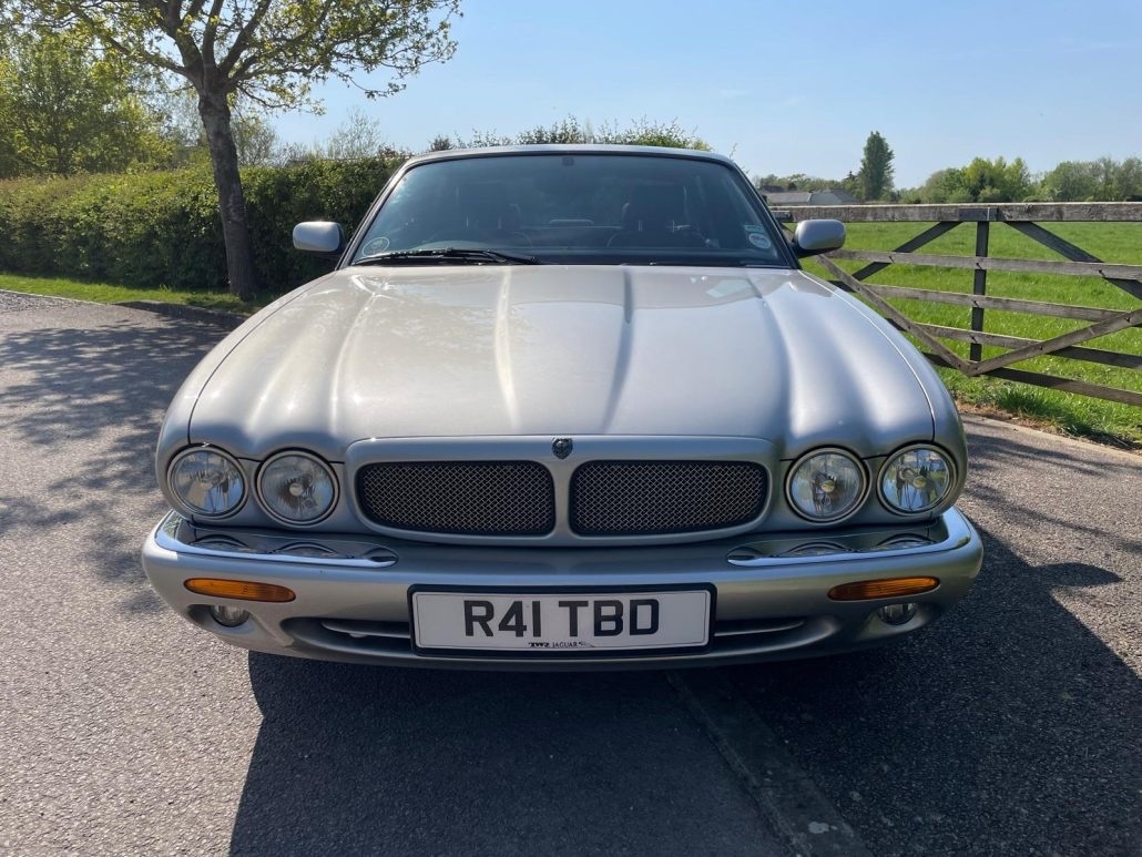 Used Jaguar XJ 1998 for sale - 77519986: Photo 2