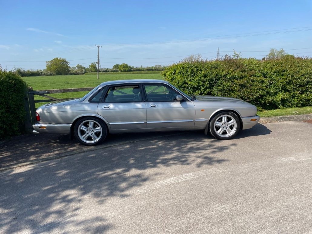 Used Jaguar XJ 1998 for sale - 77519986: Photo 6