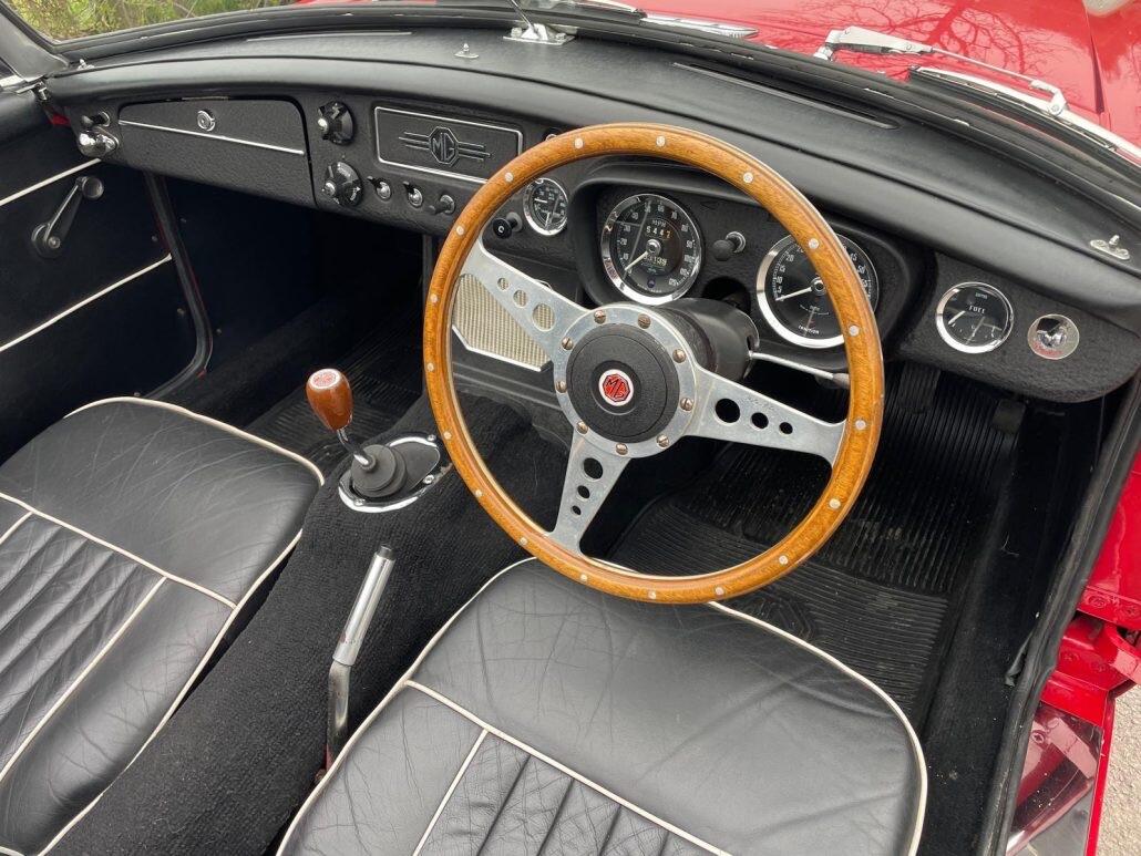 Used MG MGB 1966 for sale - 77898369: Photo 11