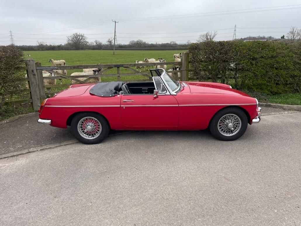 Used MG MGB 1966 for sale - 77898369: Photo 2