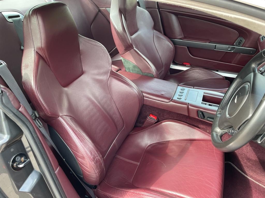 Used Aston Martin DB9 2005 for sale - 77997405: Photo 9