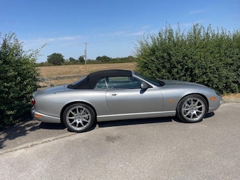 Used Jaguar XKR 2005 for sale - 79533129: Photo