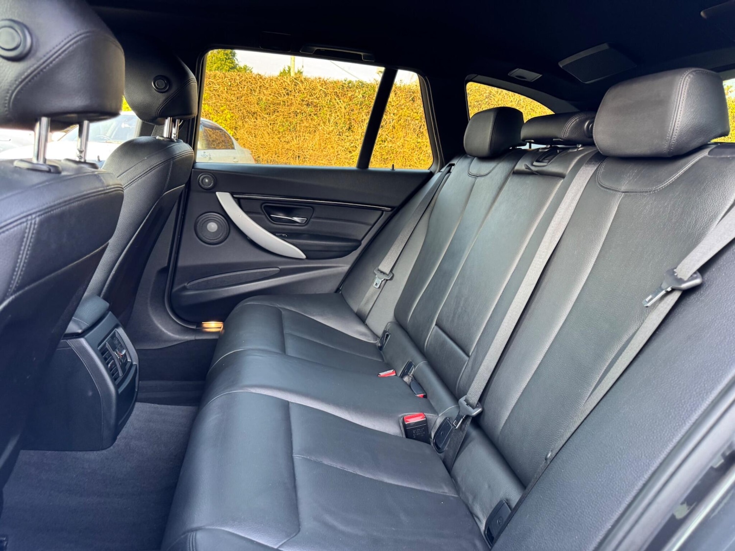 Used BMW 3 Series 2017 for sale - 78086143: Photo 23