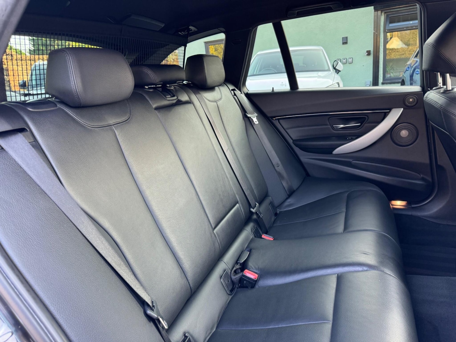 Used BMW 3 Series 2017 for sale - 78086143: Photo 25