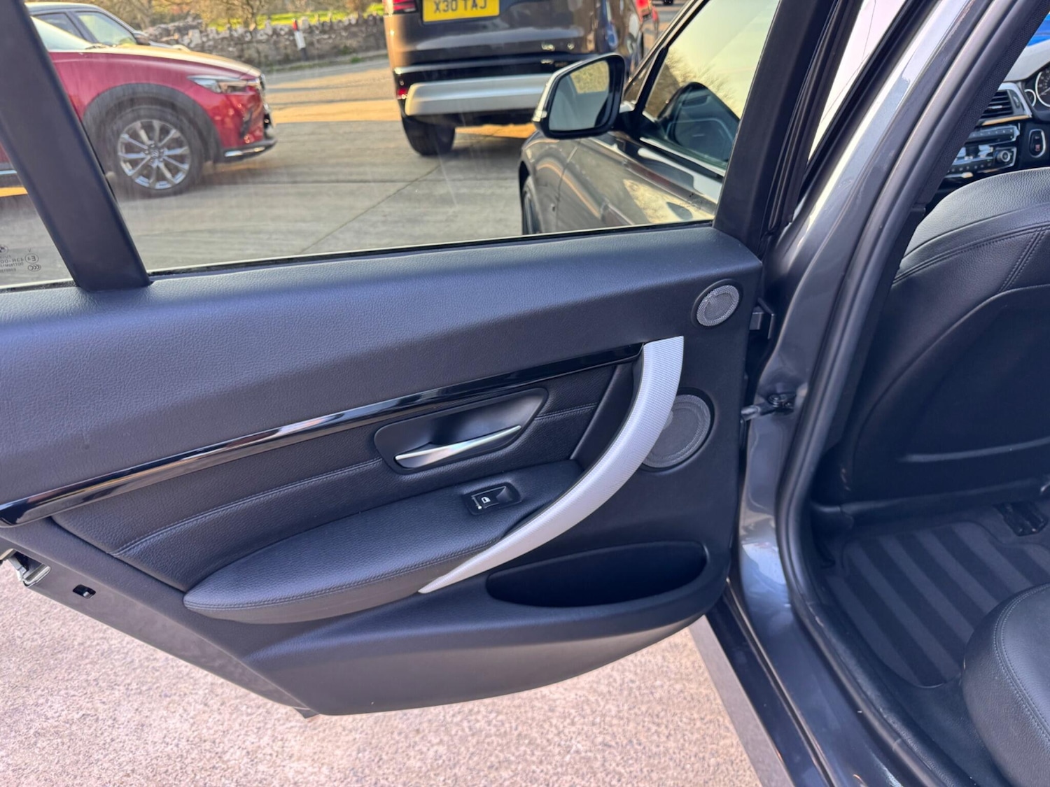 Used BMW 3 Series 2017 for sale - 78086143: Photo 29